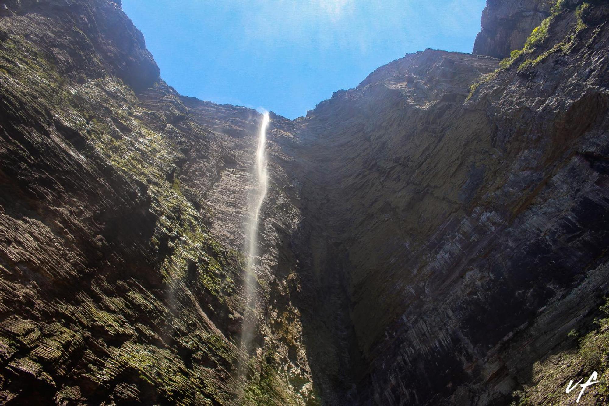 Chapada Backpackers Hostel Agencia เลนโซยส์ ภายนอก รูปภาพ