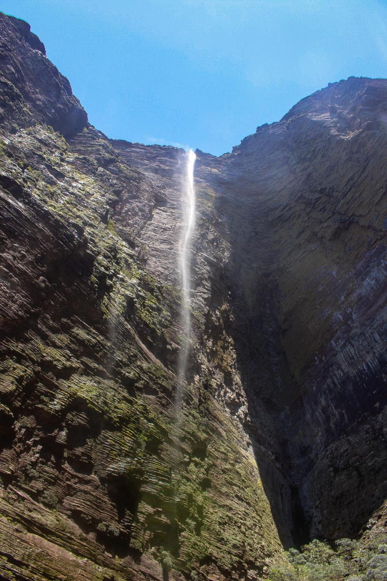 Chapada Backpackers Hostel Agencia เลนโซยส์ ภายนอก รูปภาพ